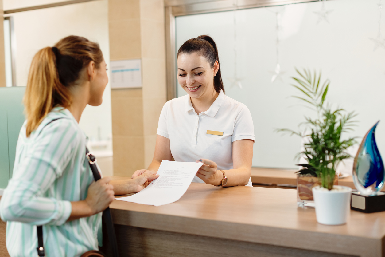 Munkatársi motiváció a hotelben: hogyan tartsd fenn a teljesítményt és a vendégorientáltságot Munkatársi motiváció a hotelben: hogyan tartsd fenn a teljesítményt és a vendégorientáltságot